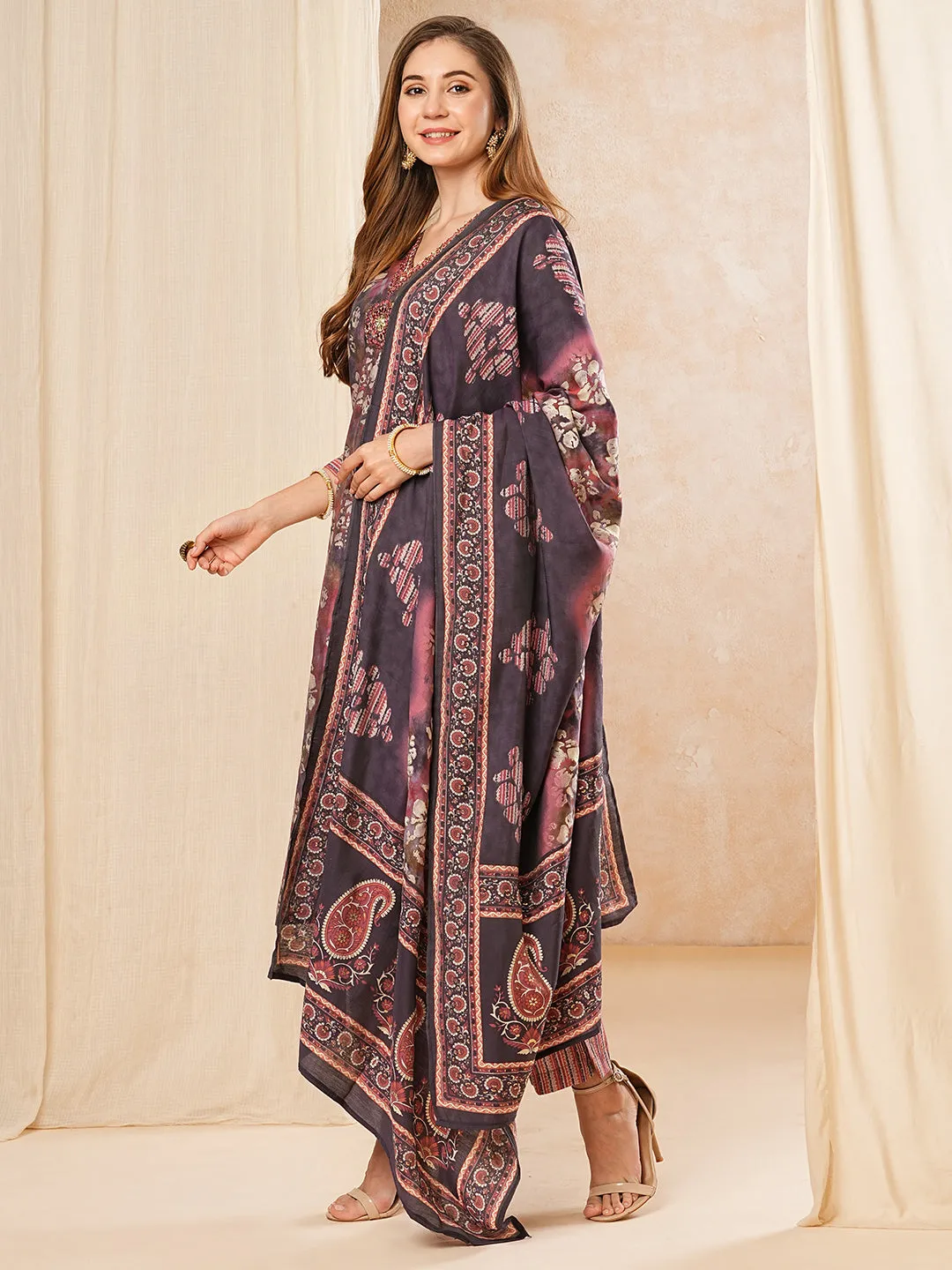 Abstract Printed Mirror Embroidered kurta with Pants & Dupatta - Purple