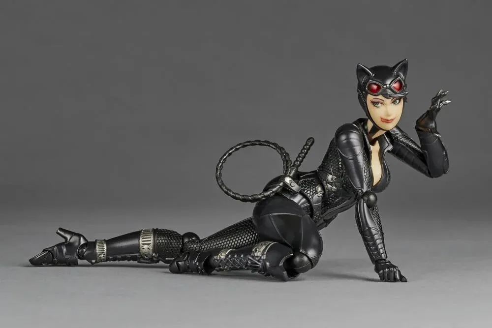 Amazing Yamaguchi Revoltech Figure Complex Catwoman Batman: Arkham Knight NR022