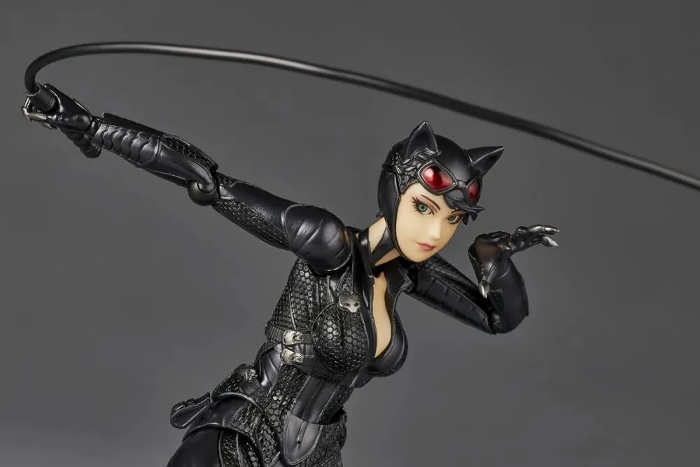 Amazing Yamaguchi Revoltech Figure Complex Catwoman Batman: Arkham Knight NR022