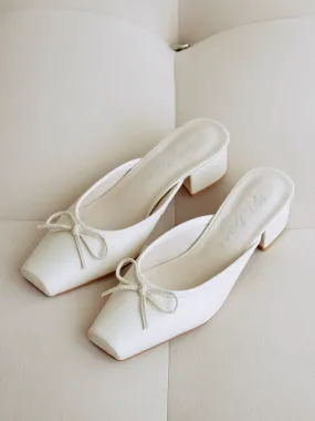 Basilio Ballet Mule - Ivory