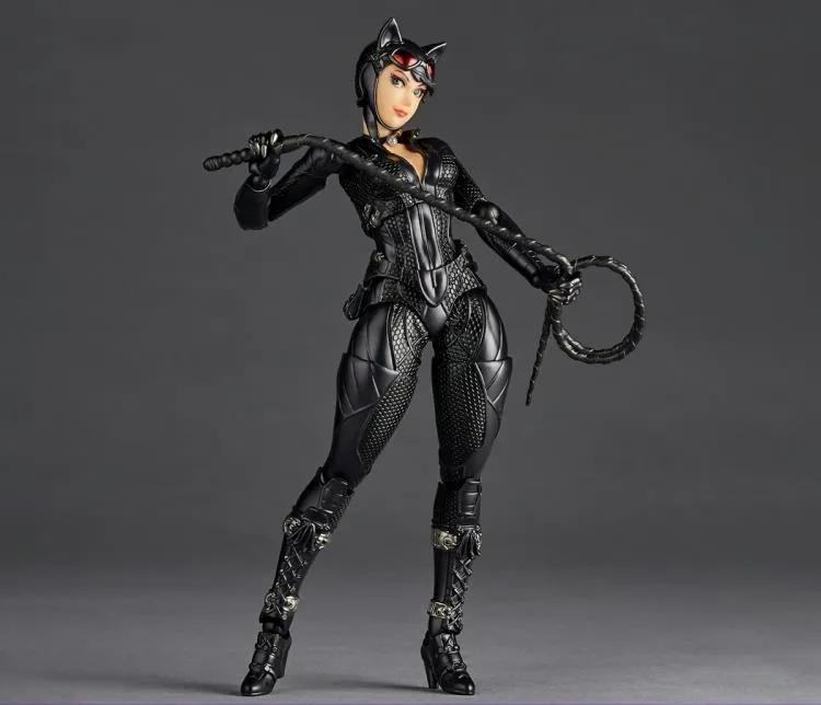 Batman: Arkham Knight Amazing Yamaguchi Revoltech NR022 Catwoman