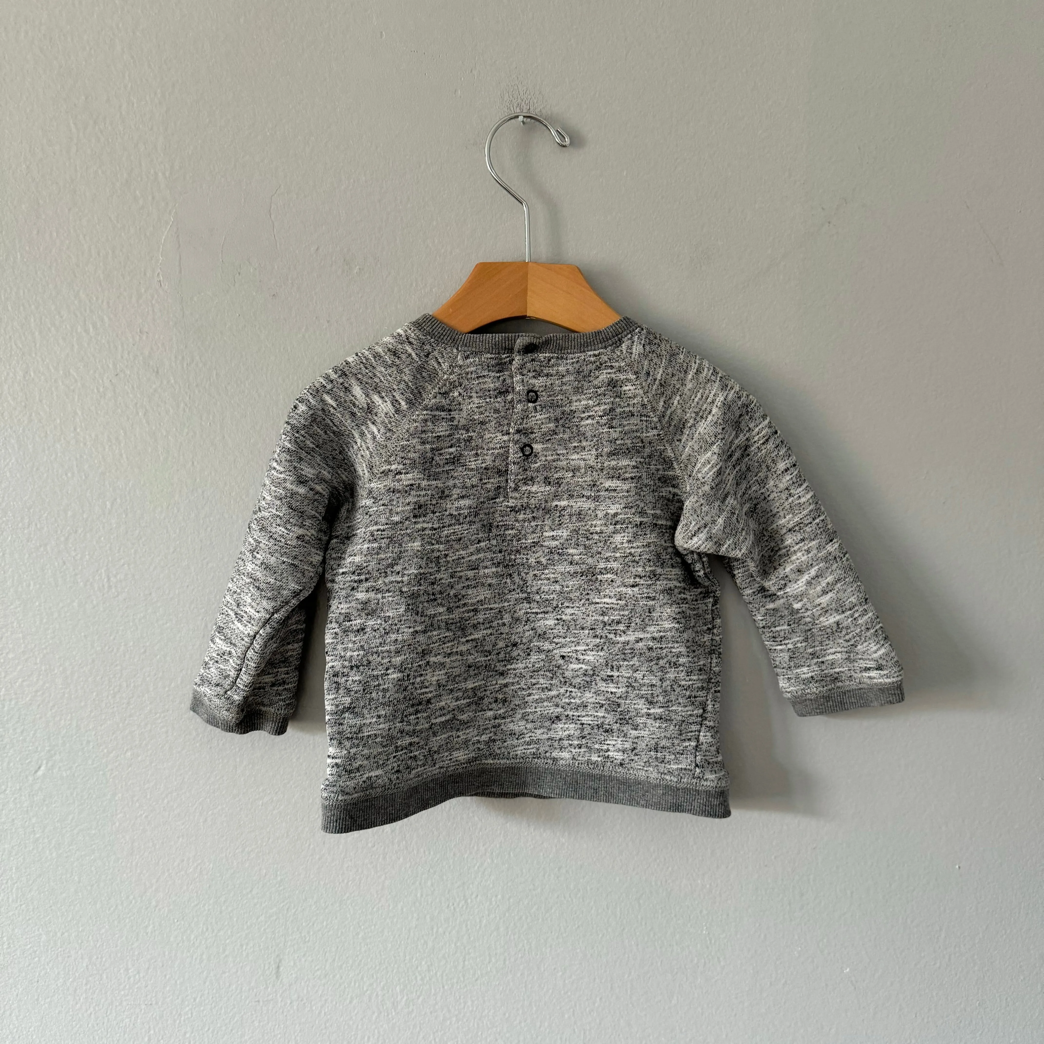 Bout chou / Dark grey sweatshirt / 18M