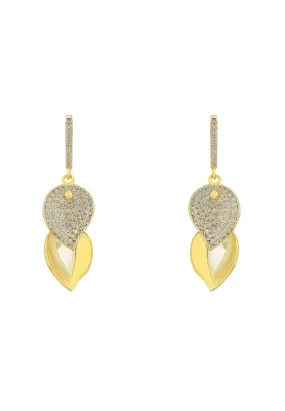 Dual Petal Sleek drop Earrings Gold