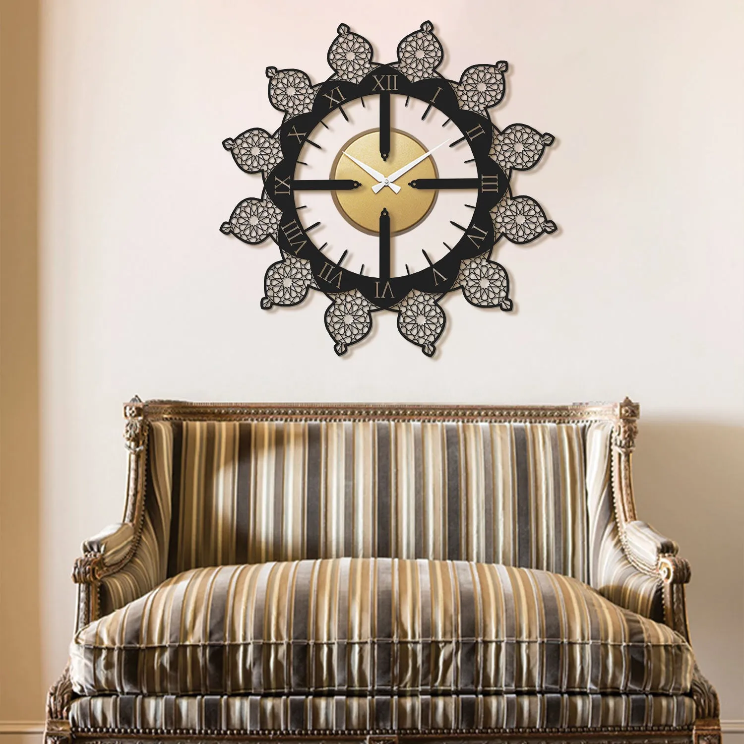 Islamic Pattern Roman Written Metal Wall Clock - WAMS014