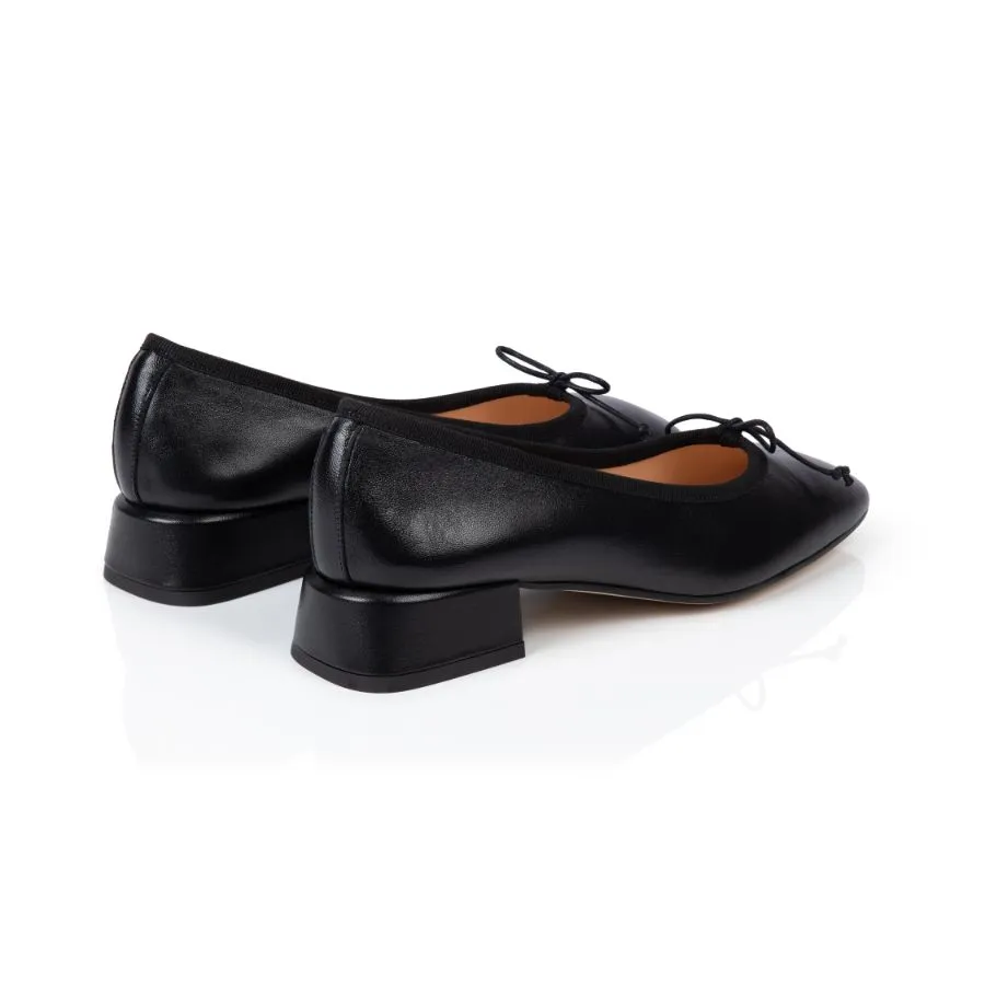 Misty: Black Leather Block Heel Ballerina