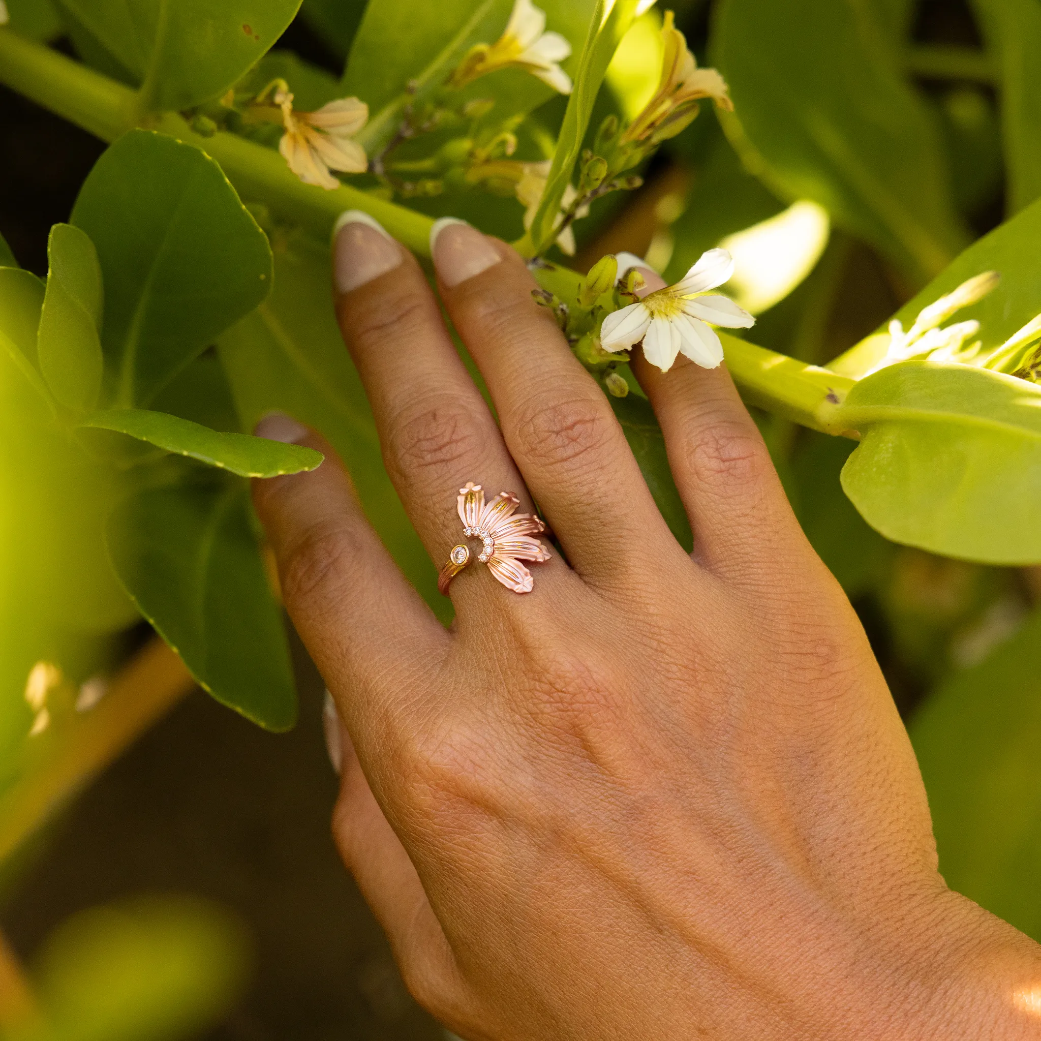 Mountain Naupaka Ring in Two Tone Gold with Diamonds