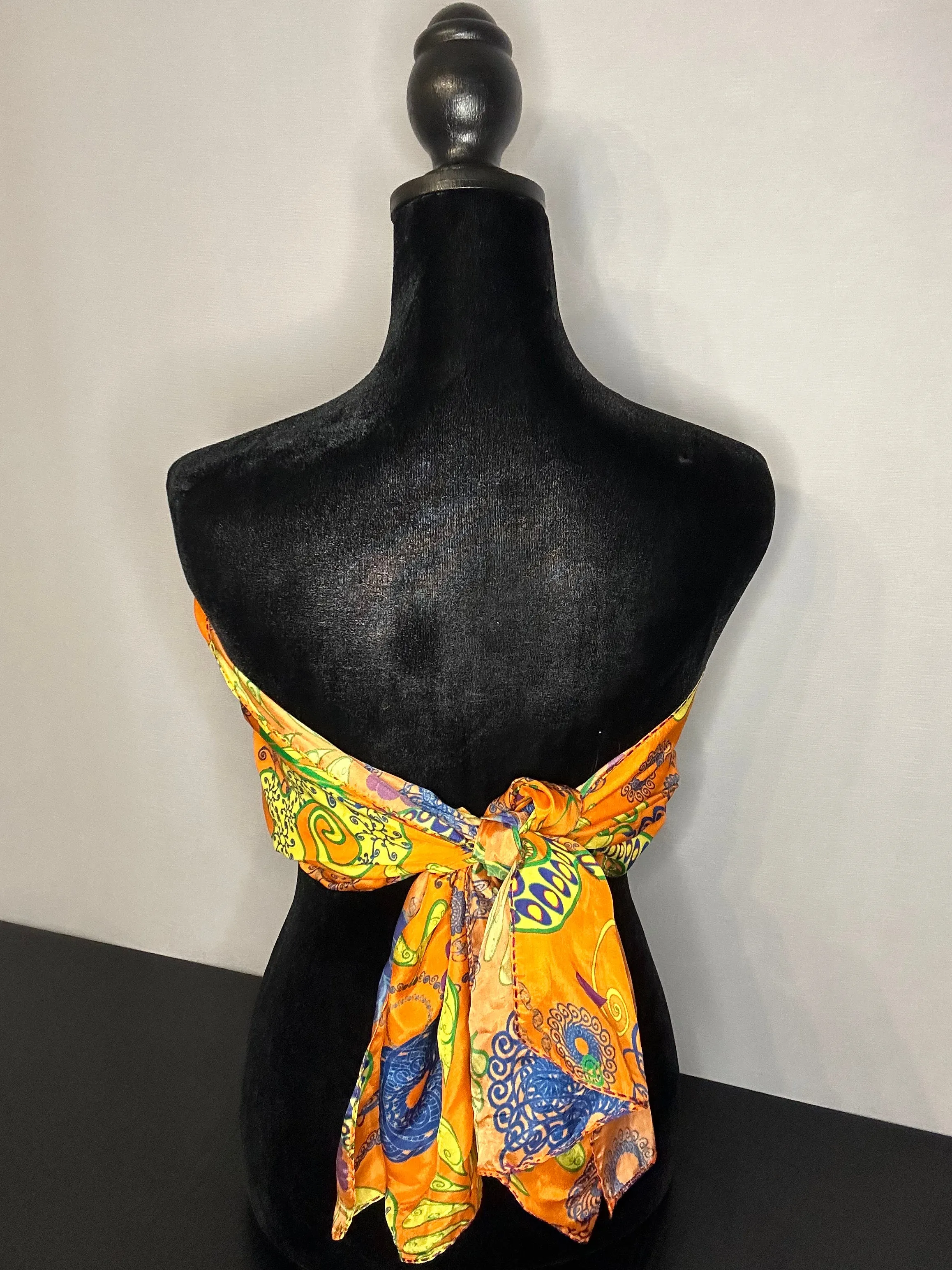 Orange Paisley Scarf, 20x74"	Viscose	Running Stitch