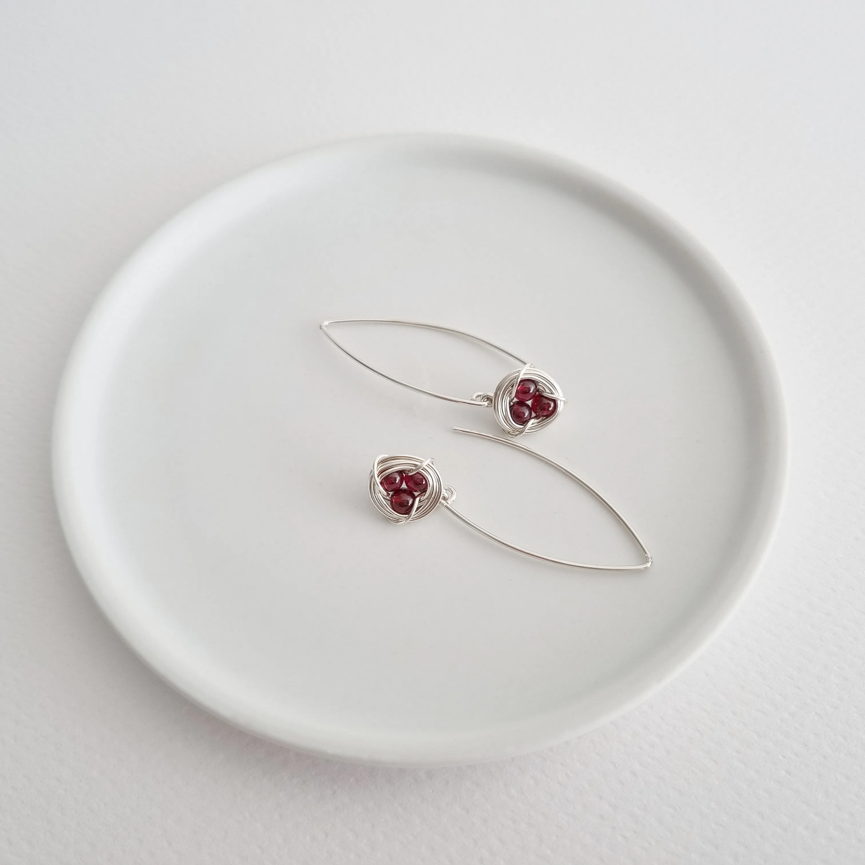 Robin's Nest Marquis Earrings (11mm) / Red Garnet / 925 Silver