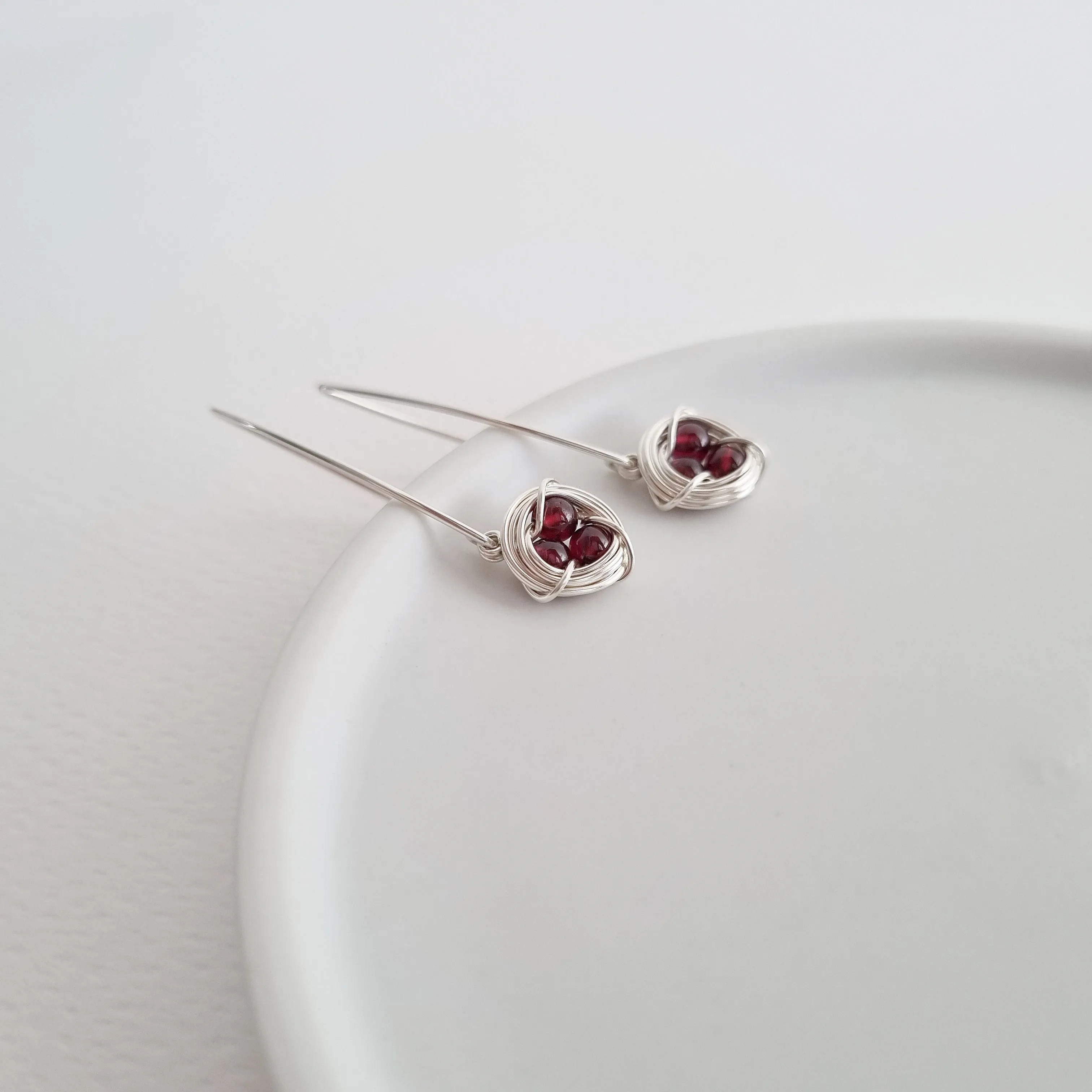 Robin's Nest Marquis Earrings (11mm) / Red Garnet / 925 Silver