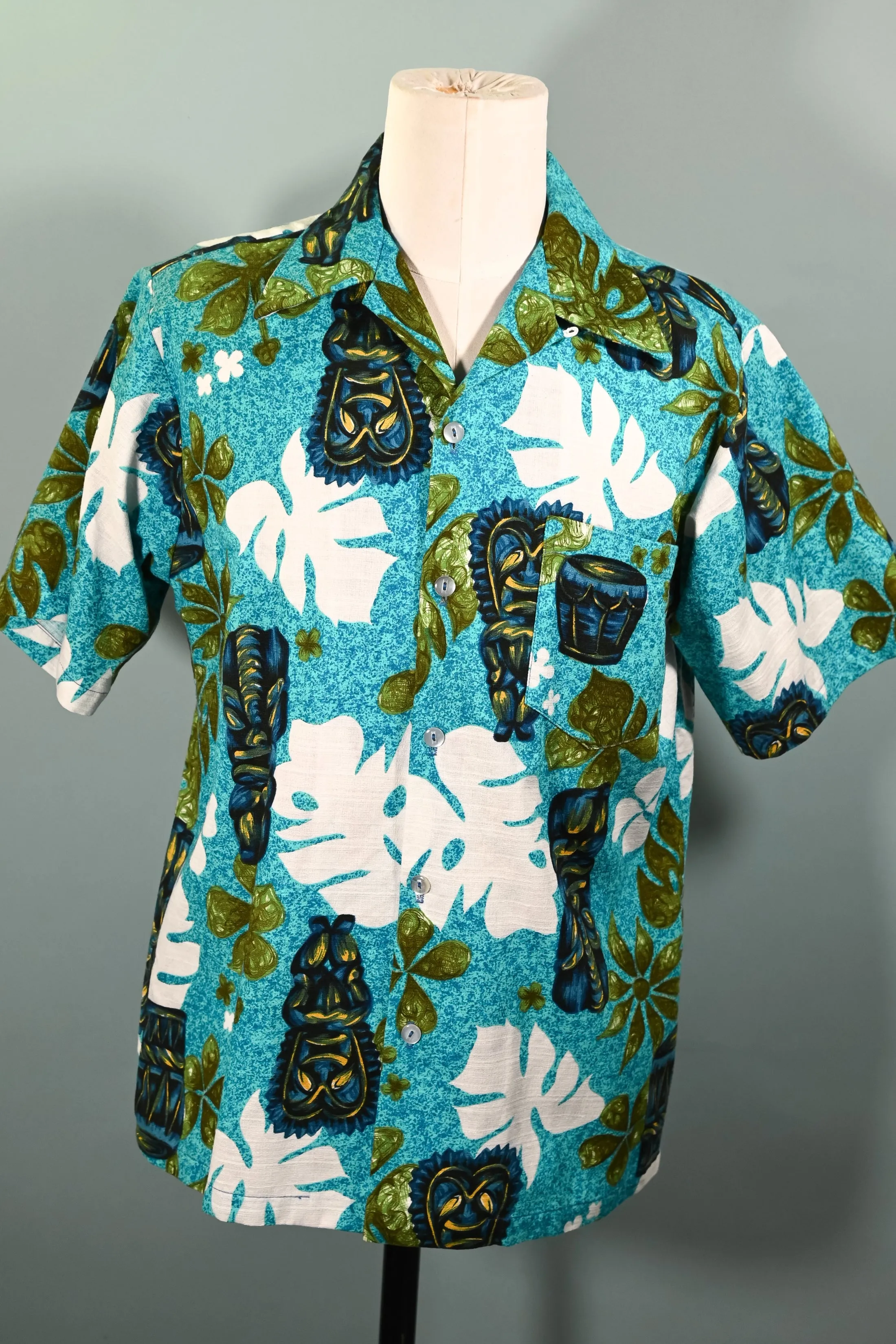 SOLD Hukilau Fashion Vintage 60s Barkcloth Hawaiian Shirt